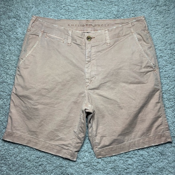 American Eagle Shorts Mens 32 Classic Flex Chino Lived In Distressed Casual Pink - Picture 1 of 5